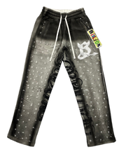 Load image into Gallery viewer, White“Ms Mḗdeia”SWEATS
